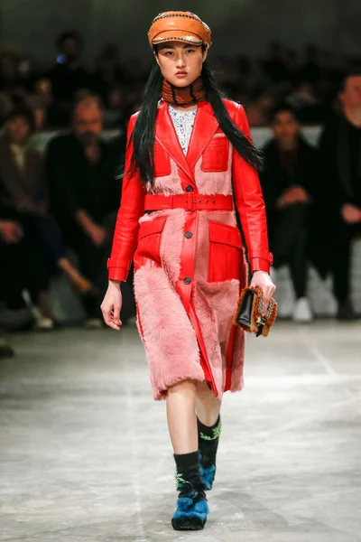 Look 41
